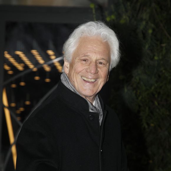 Gérard Lenorman - Arrivées des artistes à l'enregistrement de l'émission "Vivement dimanche" au studio Gabriel à Paris, diffusée le 30 janvier 2022. ©Agence / Bestimage