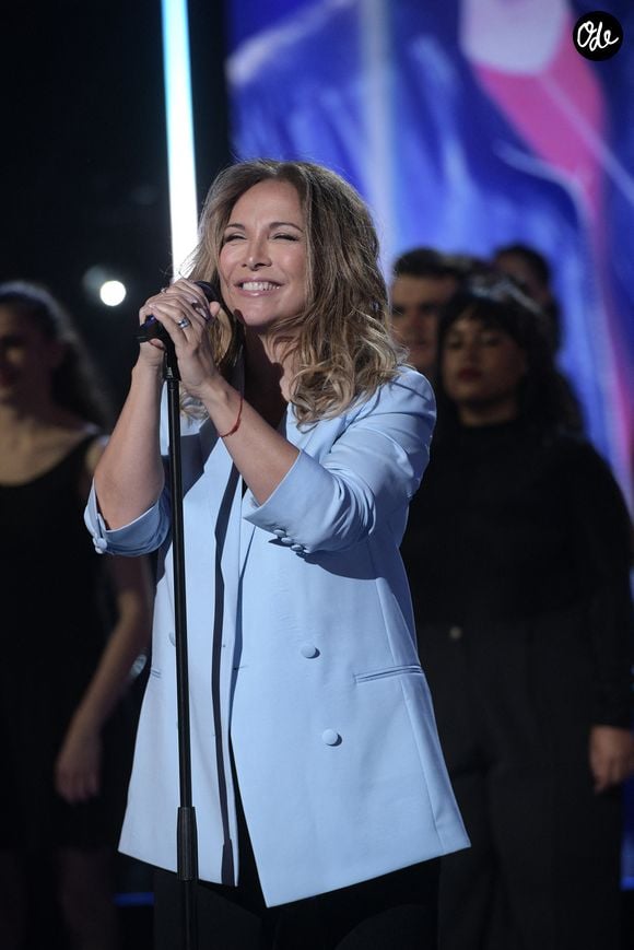 Exclusif - Hélène Ségara - Enregistrement de l'émission "300 Choeurs chantent les plus belles chansons de Daniel Balavoine", diffusée le 18 février sur France 3. © Giancarlo Gorassini / Bestimage
