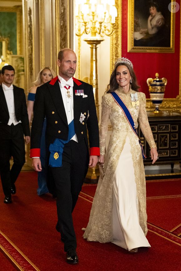 Donald J. Trump (président des Etats-Unis) et la Première dame Melania Trump, le roi Charles III d'Angleterre et Camilla Parker Bowles, reine consort d'Angleterre, le prince William, prince de Galles, et Catherine (Kate) Middleton, princesse de Galles, lors du banquet d'Etat au chateau de Windsor en l'honneur de la visite officielle de président Donald Trump et de la Première dame Melania au Royaume-Uni - The State Banquet for the State Visit of President Trump and the First Lady Melania Trump at Windsor Castle on his second state visit to the UK, in Windsor, Berkshire, UK, on the 17th September 2025.

Picture by Aaron Chown/WPA-Pool