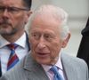 Il ne sera donc pas à Birmingham demain, après avoir manqué les audiences avec les ambassadeurs plus tôt cet après-midi.
Le roi Charles III d'Angleterre, quitte l'exposition "Soil : Le monde à nos pieds" au Somerset House à Londres, le 26 mars 2025.
Zuma Press / Bestimage