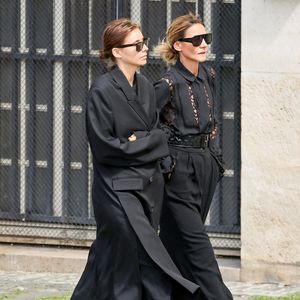Clotilde Courau et sa fille Vittoria de Savoie aux obsèques de Mathilde Favier en l'église Saint-Sulpice à Paris le 31 août 2026.

© Dominique Jacovides-Cyril Moreau/Bestimage