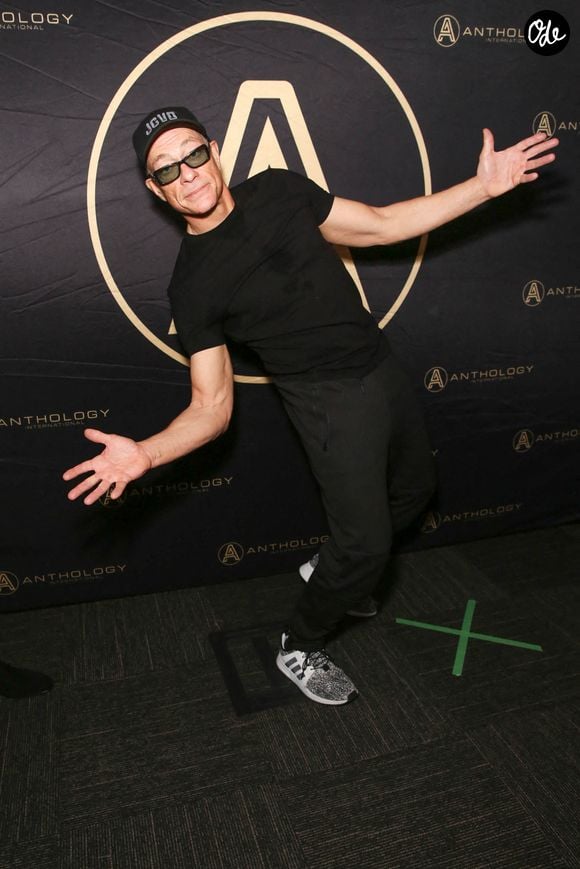 Jean-Claude Van Damme sur scène lors de sa tournée australienne au Wesley Conference Centre de Sydney, en Nouvelle-Galles du Sud, Australie.  Photo de Christopher Khoury/Australian Press Agency via ZUMA Wire/ABACAPRESS.COM