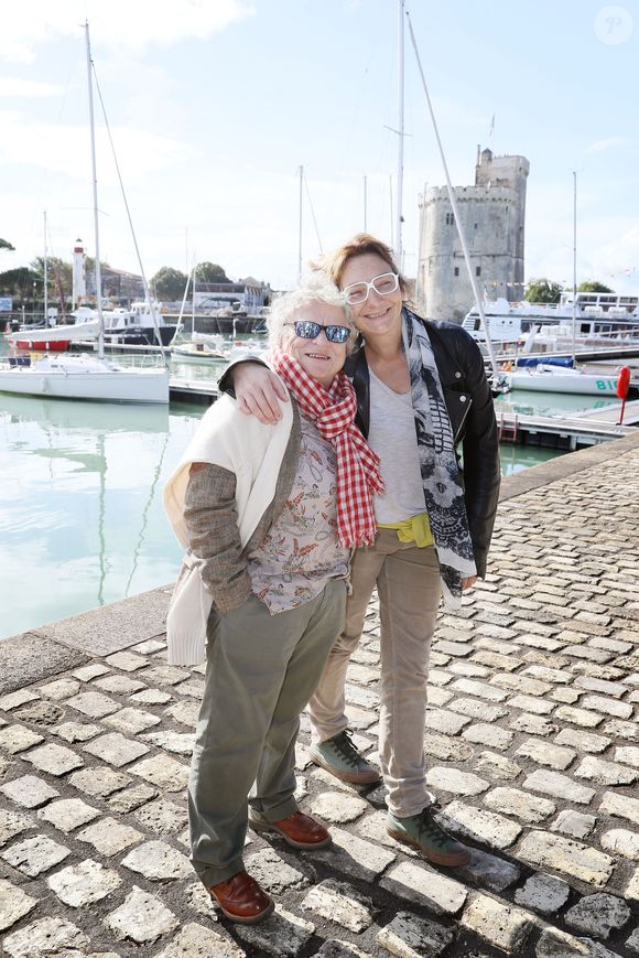 avec Corinne Masiero dans le premier rôle

Corinne Masiero et Josée Dayan - Photocall du téléfilm "Capitaine Marleau" lors de la 19ème édition du Festival de la Fiction TV de la Rochelle, France, le 16 septembre 2017. © Patrick Bernard/Bestimage