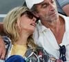 "Et hop un traumatisme crânien après 1’ de ski! Ça s’appelle le talent !!!!",

Karin Viard et son mari Manuel Herrero - Célébrités dans les tribunes des Internationaux de France de tennis de Roland Garros 2024 à Paris le 26 mai 2024. © Moreau-Jacovides/Bestimage