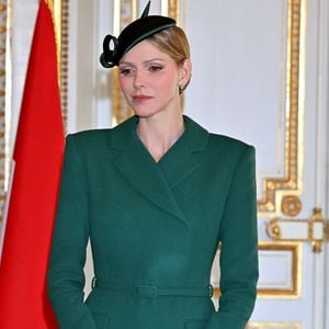 Le prince Albert II de Monaco et la princesse Charlene ont accueilli le président portugais Marcelo Rebelo de Sousa au Palais Princier de Monaco dans le cadre d'une visite d'Etat, le 20 novembre 2025. © Bruno Bebert/Bestimage