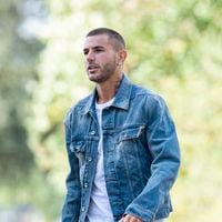 Lucas Hernandez : Le joueur du PSG et sa compagne Victoria Triay dans la tourmente après des faits dénoncés par leurs employés