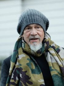 "Paris, c'est devenu trop compliqué" : Florent Pagny, entre les Yvelines et la Patagonie, dit tout ce qu'il pense sur la capitale
