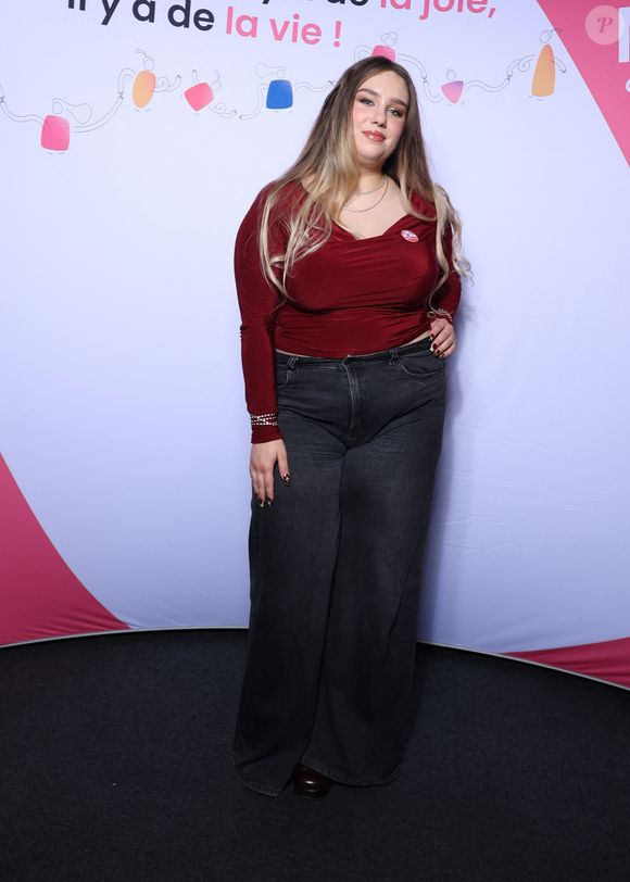 Exclusif -  Milla Savarese (Fille de E. Dequenne) - 4ème édition du gala "Tous les talents chantent contre le cancer"à l'Olympia à Paris le 20 Juin 2025. © Denis Guignebourg/Bestimage