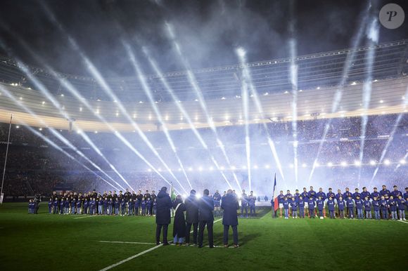 Jalil Narjissi et Valérie Narjissi (les parents de Mehdi Narjissi) - Hommage à Medhi Narjissi, disparu cet été lors d’un stage en Afrique du sud, lors du lancement du Tournoi des Six Nations opposant la France au Pays de Galles, au Stade de France, à Saint-Denis, Seine Saint-Denis, France, le 31 janvier 2025. © Cyril Moreau/Bestimage