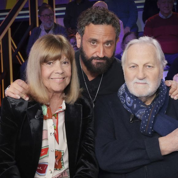 Chantal Goya, Cyril Hanouna, Jean-Jacques Debout sur le plateau de l’enregistrement de l’émission « Face à Hanouna » présentée par C.Hanouna  et diffusée sur C8 le 27 avril 2024, à Paris, France, le 25 avril 2024. © Jack Tribeca / Bestimage