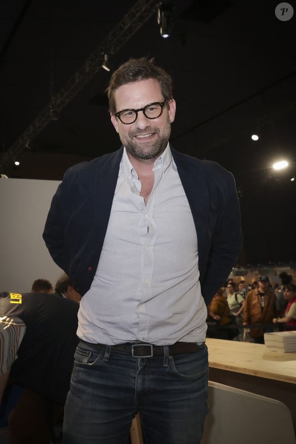 Nicolas Mathieu, lors du Festival du Livre à Paris, France, le 13 avril 2024. © Jack Tribeca / Bestimage