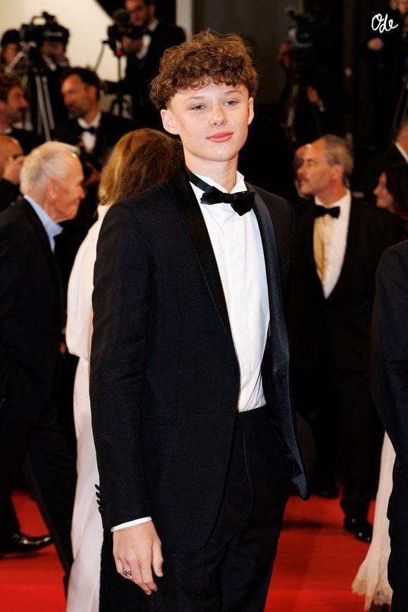 Leur fils aîné, Marcel, 15 ans, apparaît également dans le film.

Marcel Canet - Descente des marches du film « Karma » lors du 79ème Festival International du Film de Cannes, le 15 mai 2026. © Jacovides-Moreau / Bestimage