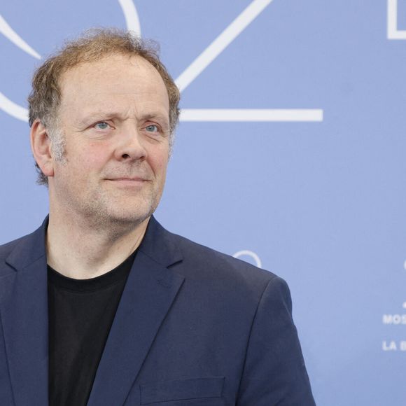 Gregory Gadebois pose lors du photocall de 'Orphan' pendant le 82ème Festival International du Film de Venise au Palazzo del Casino sur le Lido à Venise, Italie, le 28 août 2025. DPA/ABACA