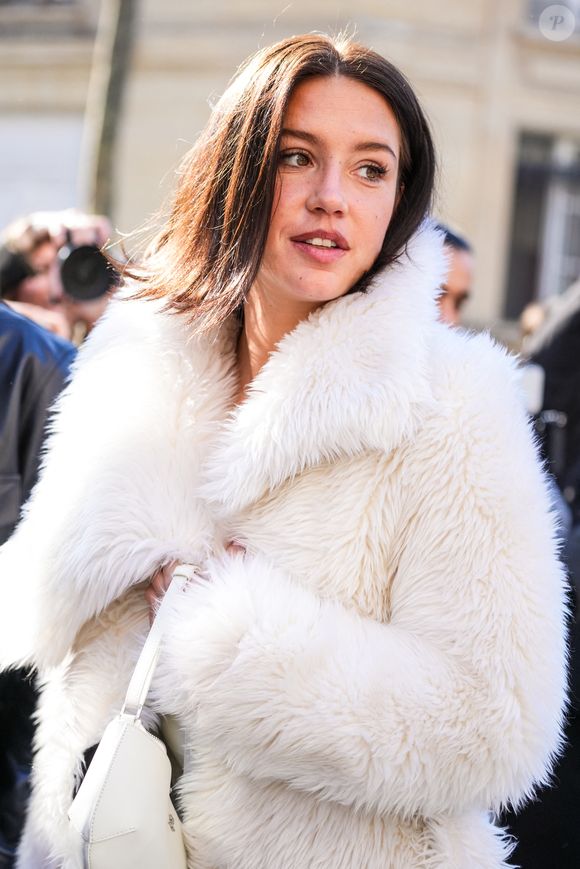 Adele Exarchopoulos attends the Courrèges Womenswear Fall/Winter 2025-2026 show as part of Paris Fashion Week on March 05, 2025 in Paris, France. © Photo by Lucia Sabatelli