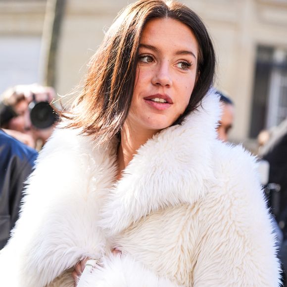 Adele Exarchopoulos attends the Courrèges Womenswear Fall/Winter 2025-2026 show as part of Paris Fashion Week on March 05, 2025 in Paris, France. © Photo by Lucia Sabatelli