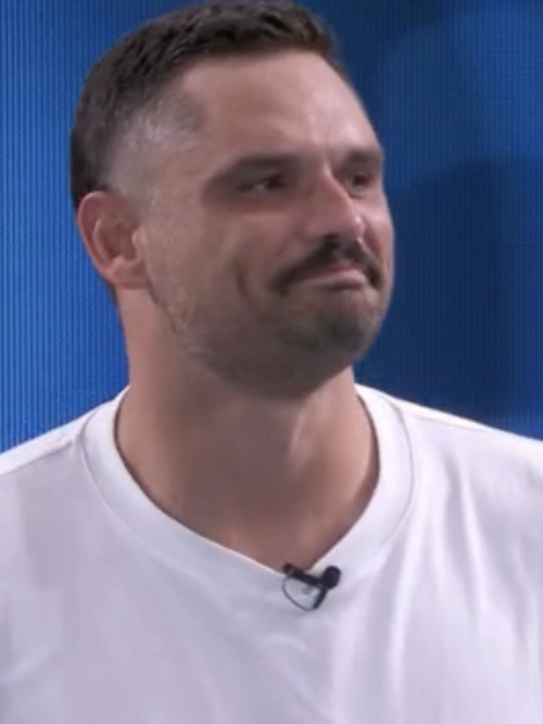"C’est un athlète hors norme" : Florent Manaudou perd ses moyens pour ses adieux à la natation, entouré de Laure, Frédérick Bousquet, Manon et Elsa Bois