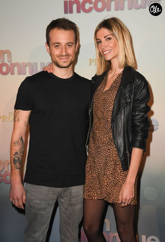 Hugo Clément et sa compagne Alexandra Rosenfeld (Miss France 2006) - Avant-première du film "Mon Inconnue" au cinéma UGC Normandie à Paris le 1er avril 2019. 

© Coadic Guirec/Bestimage