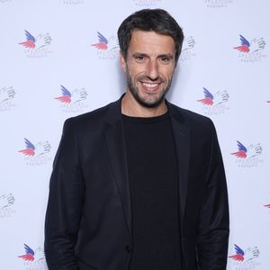 Tony Estanguet au photocall de la soirée annuelle du Secours Populaire au Musée des Arts Forains à Paris.

© Denis Guignebourg / Bestimage