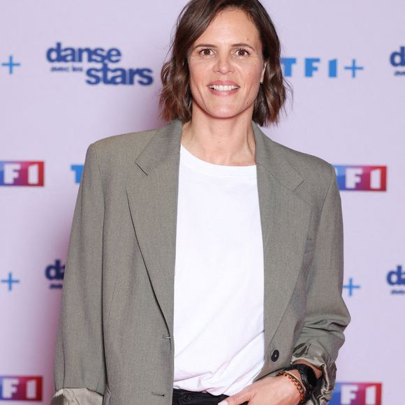 Elle espère également transmettre à ses enfants, dans cet environnement entre pins et océan, des valeurs écologiques.

Laure Manaudou participe à la séance photo de "Danse avec les stars" aux studios de TF1 à Paris, en France, le 18 décembre 2025. Photo de Jérôme Domine/Abaca