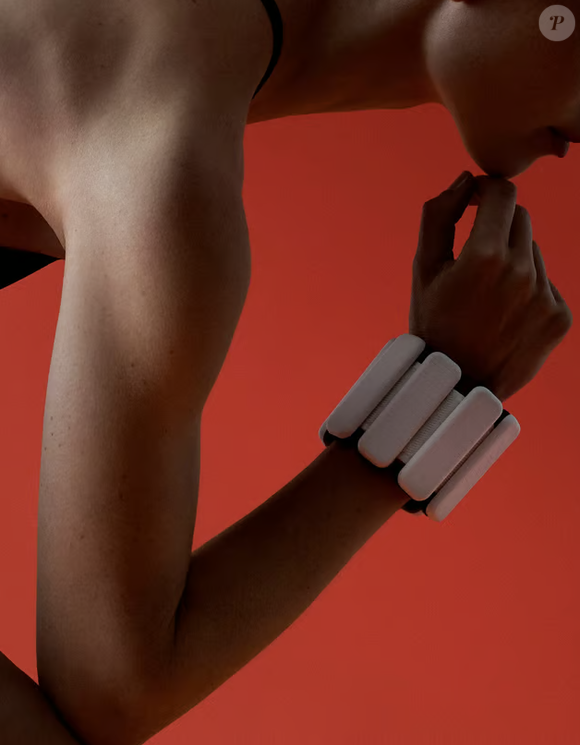 Enfin, les prix de ces équipements prestigieux varient entre 160 et 850 euros.

La maison Dior lance une gamme sport de luxe.