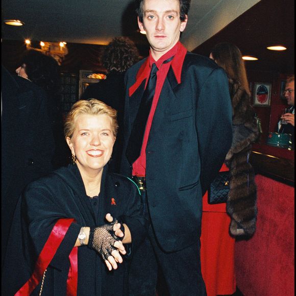 ARCHIVES - MIMIE MATHY ET PIERRE PALMADE DES BOUFFES PARISIENS, POUR LA FETE ANNIVERSAIRE DES 80 ANS DE JEAN MARAIS