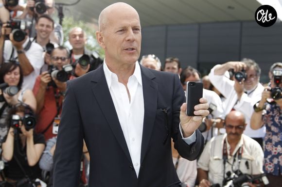 Bruce Willis lors du Photocall du film "Moonrise Kingdom" pendant le 65ème Festival du films de Cannes en mai 2012. Photo BORDE-MOREAU / BESTIMAGE