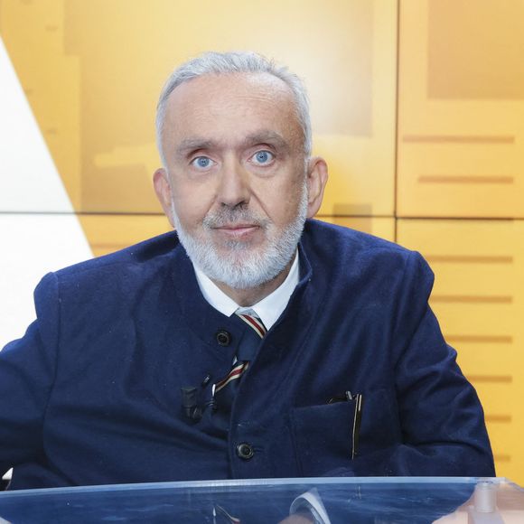 Dominique Farrugia - Enregistrement de l'émission "Le goût des autres", présentée par V.Benaïm et diffusée le 2 avril sur la chaine i24News. Le 15 mars 2023
© Jack Tribeca / Bestimage