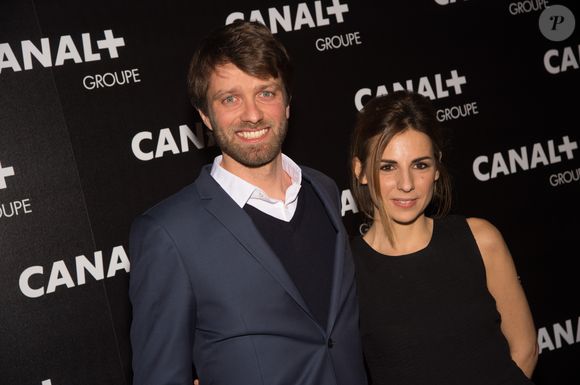 C'est donc Alice Darfeuille qui s'en occupait
Antoine Genton et Alice Darfeuille - Soirée des animateurs du Groupe Canal+ au Manko à Paris. Le 3 février 2016.