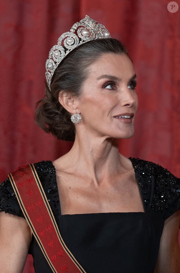 Le roi Felipe VI et la reine Letizia d'Espagne, accueillent Frank-Walter Steinmeier (Président fédéral de l'Allemagne) et sa femme Elke Budenbender pour un dîner de gala en leur honneur au palais royal à Madrid. Photo par LALO YASKY / BESTIMAGE