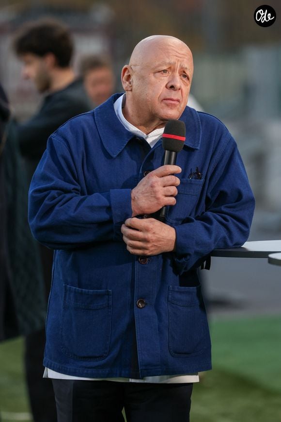 Le chef Thierry Marx - À l’occasion de l’accueil de la Cérémonie du Guide MICHELIN France 2025 par Destination Moselle (le Département de la Moselle, l’Eurométropole de Metz et la Région  Grand Est), un match de football exceptionnel a réuni d’anciens joueurs du FC Metz et grands chefs de restaurants étoilés sur la pelouse du stade Saint-Symphorien, à Metz, France, le 30 mars 2025. © Jean-Marc Lhomer/Bestimage