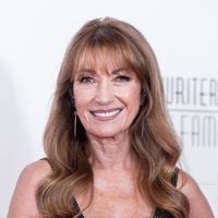 A 75 ans, Jane Seymour sait comment prendre soin de son corps : "Après la ménopause, la vie n'est pas terminée"