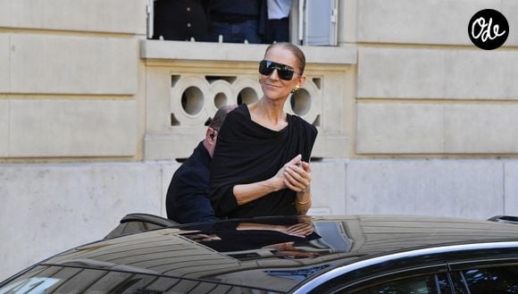 Céline Dion vient saluer et remercier ses nombreux fans qui l'attendent devant l'hôtel Royal Monceau à Paris avant de se rendre à la Plénitude Arena pour son 5ème concert parisien. © Alexandre Fay / Pixplanete / Bestimage
