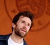 Devant le silence de ses chroniqueurs qui ne parvenaient pas à l'identifier, il a ajouté : "Il est surtout pris par la télévision, je dois dire, et il est humoriste"

Pablo Mira - Célébrités au village des Internationaux de France de tennis de Roland Garros 2024 à Paris le 6 juin 2024. © Jacovides / Moreau / Bestimage