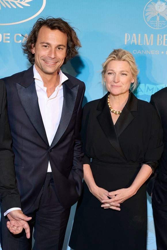 Une conclusion devrait être apportée d'ici quelques mois ! 

Bertrand Chameroy, Anne-Elisabeth Lemoine - Photocall du dîner d'ouverture du 77ème Festival International du Film de Cannes, au Carlton. Le 14 mai 2024
© Borde-Jacovides-Moreau / Bestimage