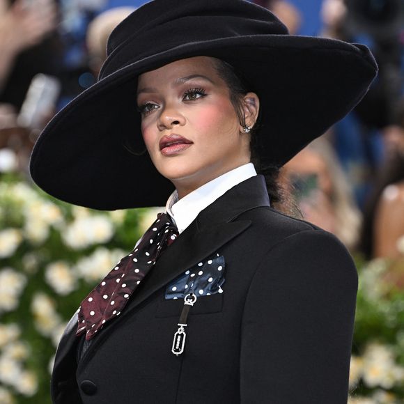 Rihanna au gala du Met, à New York, le 5 mai 2025.

Photo : Starmax / Bestimage