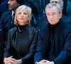 À la tête d'une fortune colossale, Bernard Arnault prépare l'avenir de son empire avec ses cinq enfants.

Bernard Arnault et sa femme Hélène Mercier-Arnault au défilé de mode Dior Homme Automne-Hiver au Grand Palais à Paris. © Olivier Borde/Bestimage