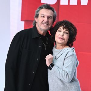 Exclusif - Jean-Luc Reichmann et Isabelle Mergault - Enregistrement de l'émission Vivement Dimanche présentée par M.Drucker au Pavillon Gabriel à Paris le 9 janvier 2024. Diffusion sur France 3 le 14/01/2024.