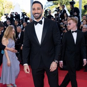 Adil Rami - Montée des marches du film " La vénus électrique " pour la cérémonie d'ouverture du 79ème Festival International du Film de Cannes, le 12 mai 2026. © Olivier Borde /Bestimage