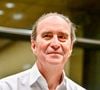 Le bâtiment historique, estimé à 31,5 millions d’euros, est un lieu emblématique du Marais.

Xavier Niel, fondateur d'Iliad et de Free, actionnaire du groupe de production audiovisuelle Mediawan, lors d'une audition devant la Commission d'enquête sur la neutralité, le fonctionnement et le financement de l'audiovisuel public à l'Assemblée nationale à Paris, France, le 2 avril 2026. © Christian Liewig/Bestimage