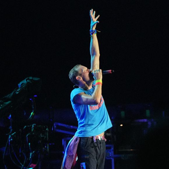 Kristin Cabot, ex-directrice des ressources humaines d’Astronomer, est sortie du silence cinq mois après la diffusion virale d’une vidéo la montrant enlacée avec son patron lors d’un concert de Coldplay. 

Chris Martin de Coldplay se produit sur la scène Pyramid au festival de Glastonbury, à Worthy Farm dans le Somerset, au Royaume-Uni. Photo by Yui Mok/PA Wire/ABACAPRESS.COM