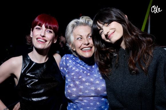 Exclusif - Jennifer Ayache, Lio, Marguerite Dedeyan en backstage de l'enregistrement de l'émission "Nos voix pour toutes" au profit de la Fondation des femmes à l’Adidas Arena, à Paris, le 19 novembre 2025. 

© Guirec-Moreau/Bestimage