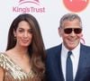 Amal et George Clooney partagent un secret beauté.

Amal Clooney s'est confiée sur les conséquences de sa notoriété sur sa carrière.
George Clooney, son épouse Amal Clooney et la mère de celle-ci, Baria Alamuddin, sont aperçus alors qu'ils assistent à la célébration du King’s Trust au Royal Albert Hall de Londres, en Angleterre. Backgrid UK/ Bestimage