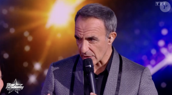 "Et Mélissa, à la Star Ac, il y a le chant, la danse, le théâtre, il y a tout ça. Mais la vérité, c’est qu’il y a un truc qui ne se mesure pas, c’est l’air du temps. Et pour faire une carrière, il faut choper l’air du temps."

"Star Academy", 27 décembre 2025 TF1