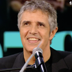 Julien Clerc a vécu une histoire d'amour avec une icône française, quand la chanteuse est partie il a tout fait pour la retenir : "Il faut qu'elle revienne"