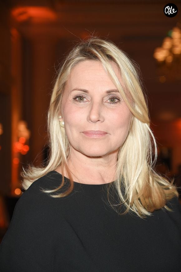 "Je suis une grignoteuse compulsive", avait-elle notamment confié.

Sophie Favier - 3ème Gala caritatif des "Stéthos d'Or" qui récompensent les artistes qui contribuent au bien-être de tous, organisé par la Fondation pour la Recherche en Physiologie au George V à Paris, le 11 mars 2019. © Coadic Guirec/Bestimage