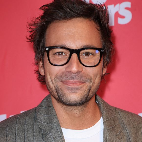 Adèle Van Reeth a notamment donné des explications sur l'arrivée de Bertrand Chameroy sur la chaîne. 

Bertrand Chameroy participe aux 'Tele Loisirs Awards 2025' à Paris, 23 septembre 2025, France. Photo par Jerome Domine/ABACAPRESS.COM