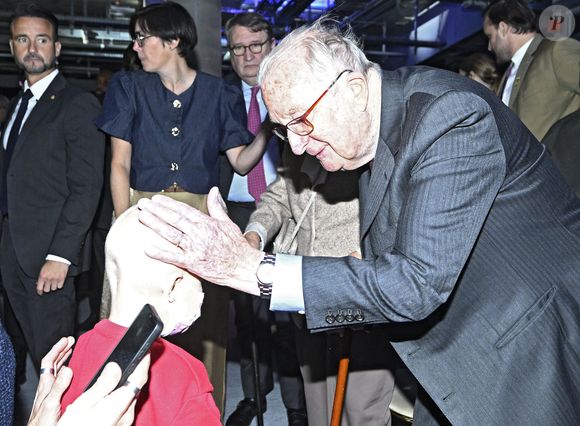 Le roi Albert II et la reine Paola assistent à l'inauguration officielle de l'Institut Roi Albert II aux Cliniques universitaires Saint-Luc à Woluwe-Saint-Lambert, le 25 septembre 2025. D'ici fin septembre 2025, ce nouvel institut regroupera toutes les activités d'oncologie et d'hématologie, à proximité immédiate du bâtiment principal des Cliniques universitaires Saint-Luc. © Photonews / Bestimage