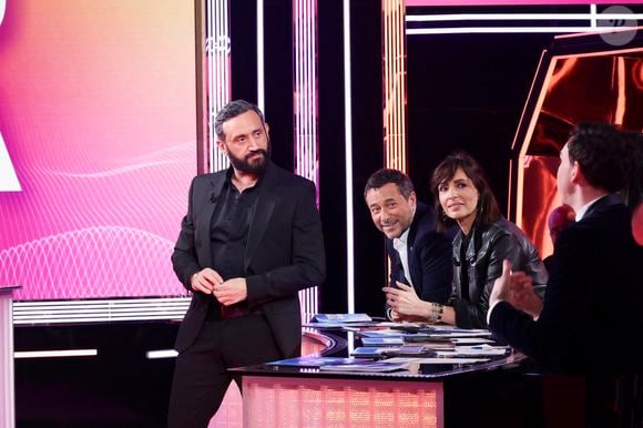 Diffusée à 18h45 à partir du 1er septembre, l’émission reprendrait la recette qui a fait le succès de "TPMP" : débats, chroniques, happenings et une bonne dose d’improvisation...

Exclusif - Cyril Hanouna, sur le plateau de l’émission « TPMP » présentée par C.Hanouna et diffusée en direct sur Youtube et sur toutes les box (SFR, FREE, Bouygues, MyCanal etc), Paris, France, le 19 mars 2025. © Jack Tribeca / Bestimage