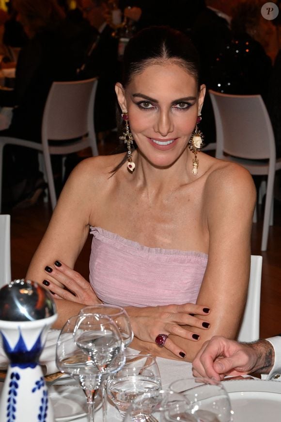 Adriana Abascal lors du dîner de gala de l'association de l'Ordre des Saints-Maurice-et-Lazare au Yacht Club de Monaco le 26 novembre 2025.

© Bruno Bebert / Bestimage