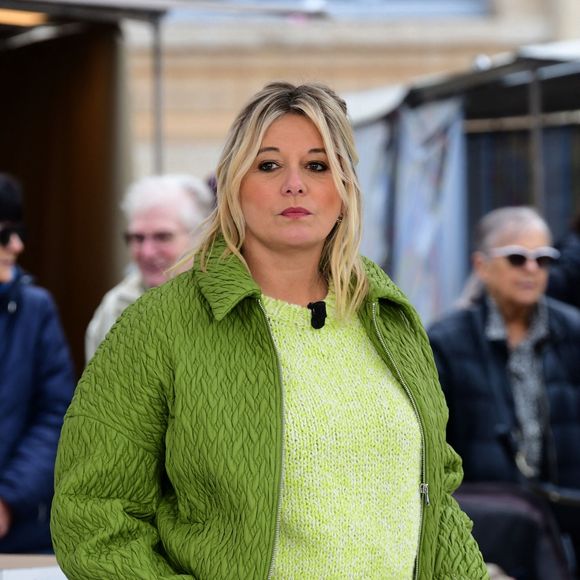 Flavie Flament tourne sa nouvelle émission "Flavie en France" (France 3), avec le retour du jeu "Le Schmilblic", à Vienne (Isère), le 24 octobre 2025. La diffusion est prévue du 17 au 21 novembre 2025.
© Romain Doucelin / Bestimage
